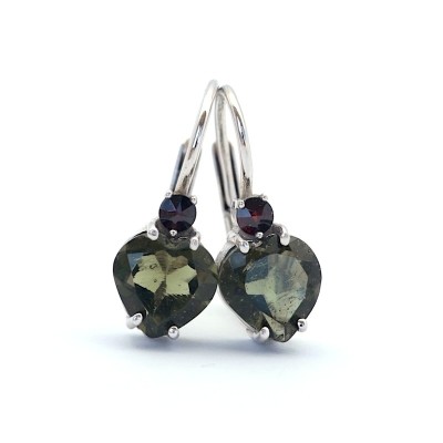 Stříbrné náušnice s pravým vltavínem 6 mm srdíčko a českým granátem/ Stříbro 925.