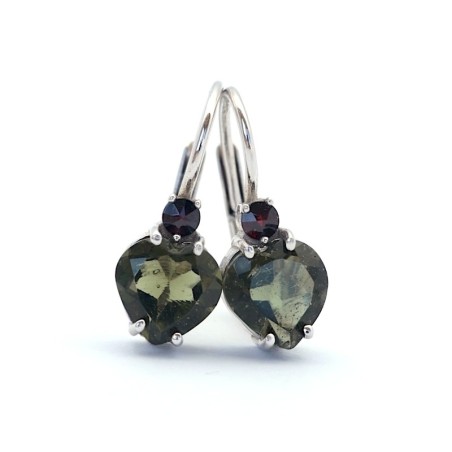 Stříbrné náušnice s pravým vltavínem 6 mm srdíčko a českým granátem/ Stříbro 925.