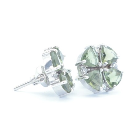 Stříbrné náušnice s broušeným vltavínem a kubickými zirkony - květ