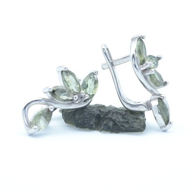 Stříbrné náušnice s pravými vltavíny půl květ ve stříbře 925/Šperk s příběhem.