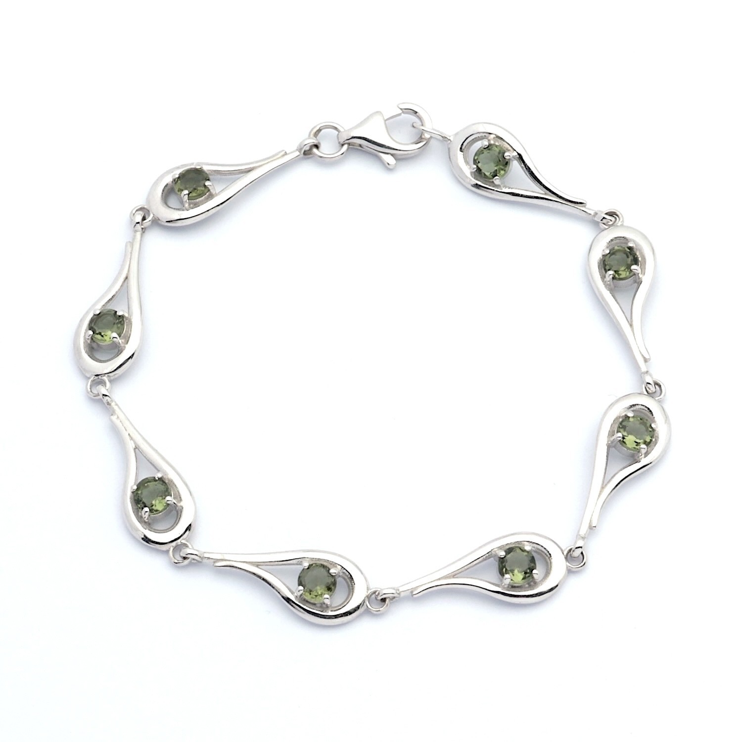 Stříbrný náramek s broušenými vltavíny - jemný přírodní design